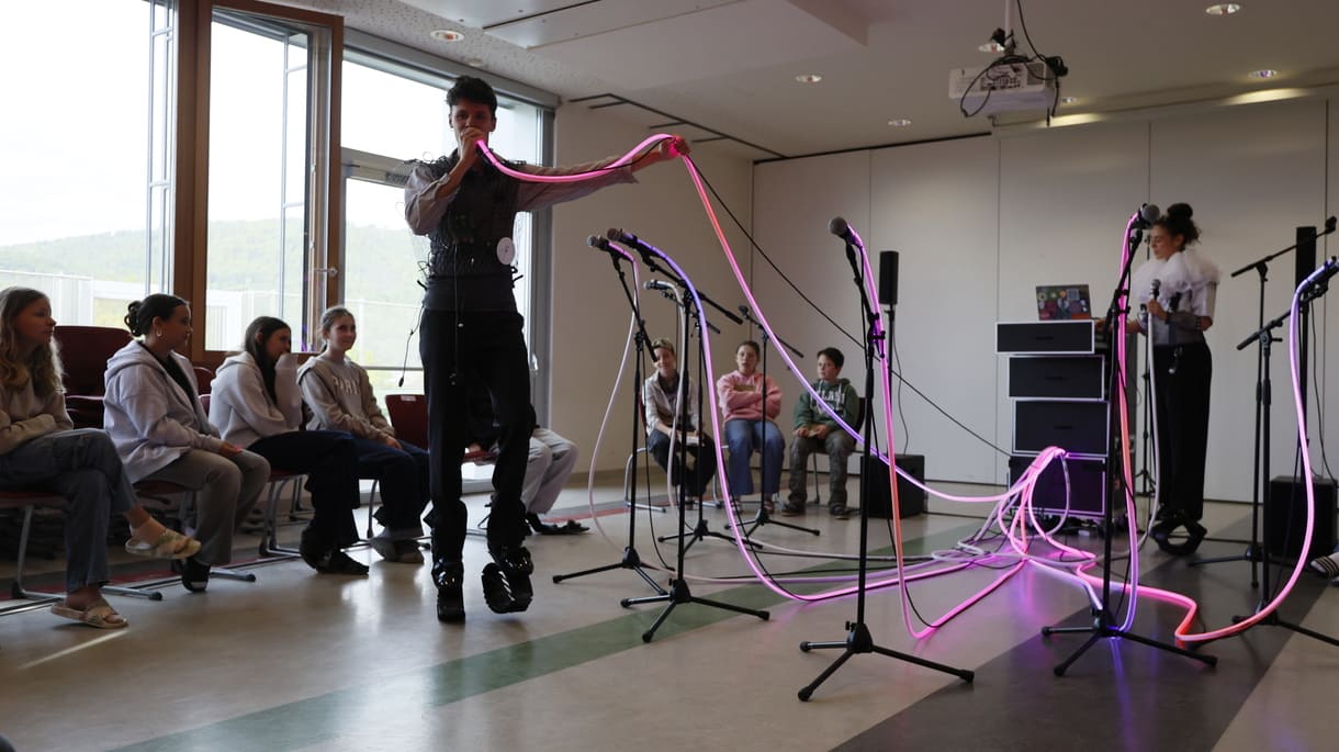 Szenenfoto aus einer Grazer Schulklasse bei 