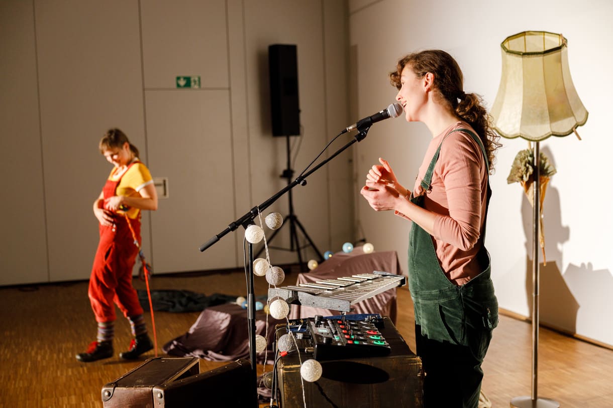 Proben-Szenenfoto aus 