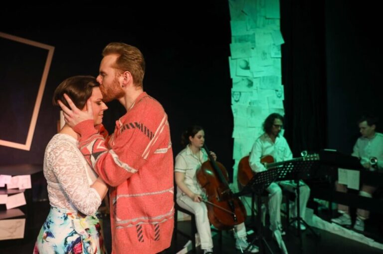 Szenenfoto aus Davor/Danach im Wiener Theater Spielraum