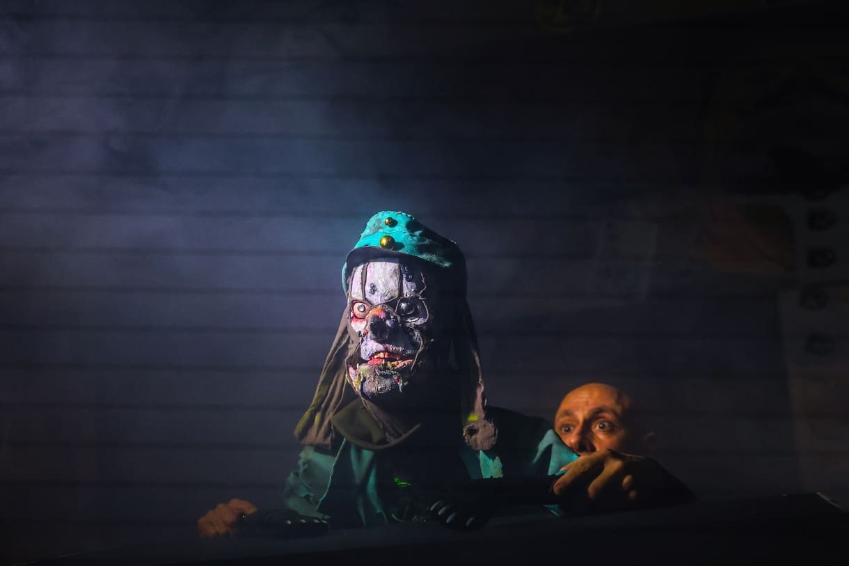 Szenenfoto aus dem Figurentheaterstück 