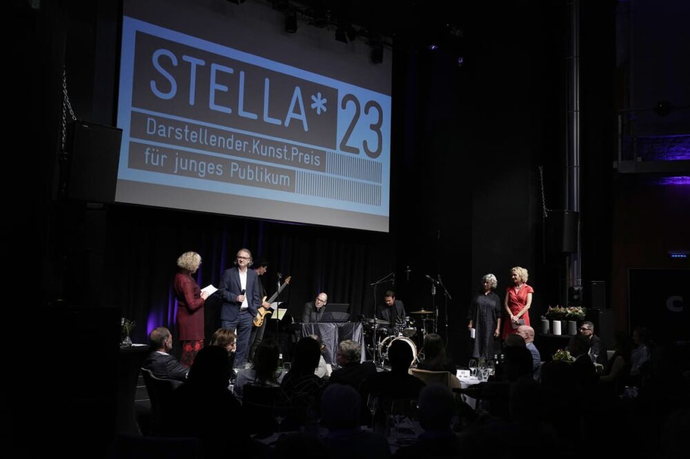 Foto von der 50-Jahr-Feier des Linzer Theater des Kindes und der stella-Gala 2023