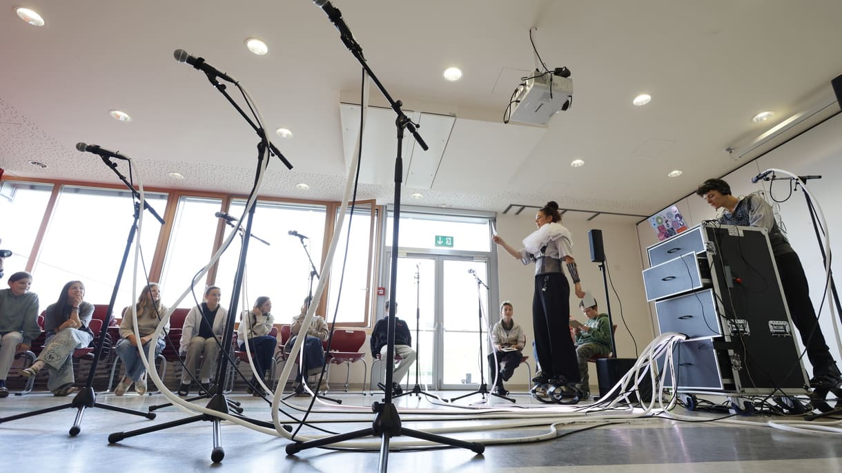 Szenenfoto aus einer Grazer Schulklasse bei 