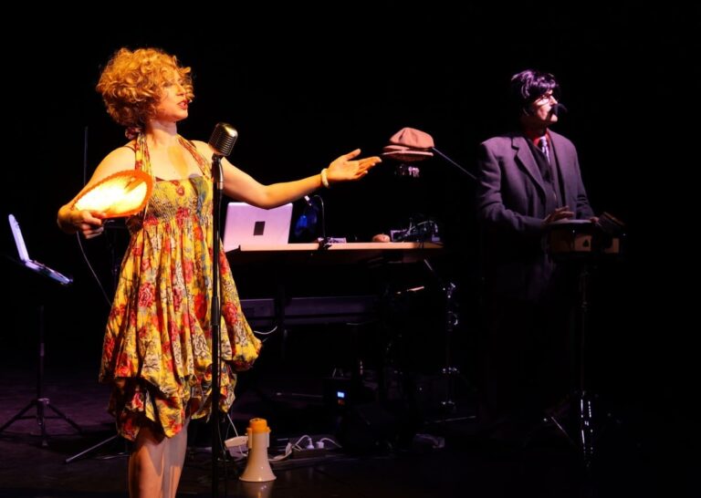 Szenenfoto aus "Cissy & Hugo a Caracas"