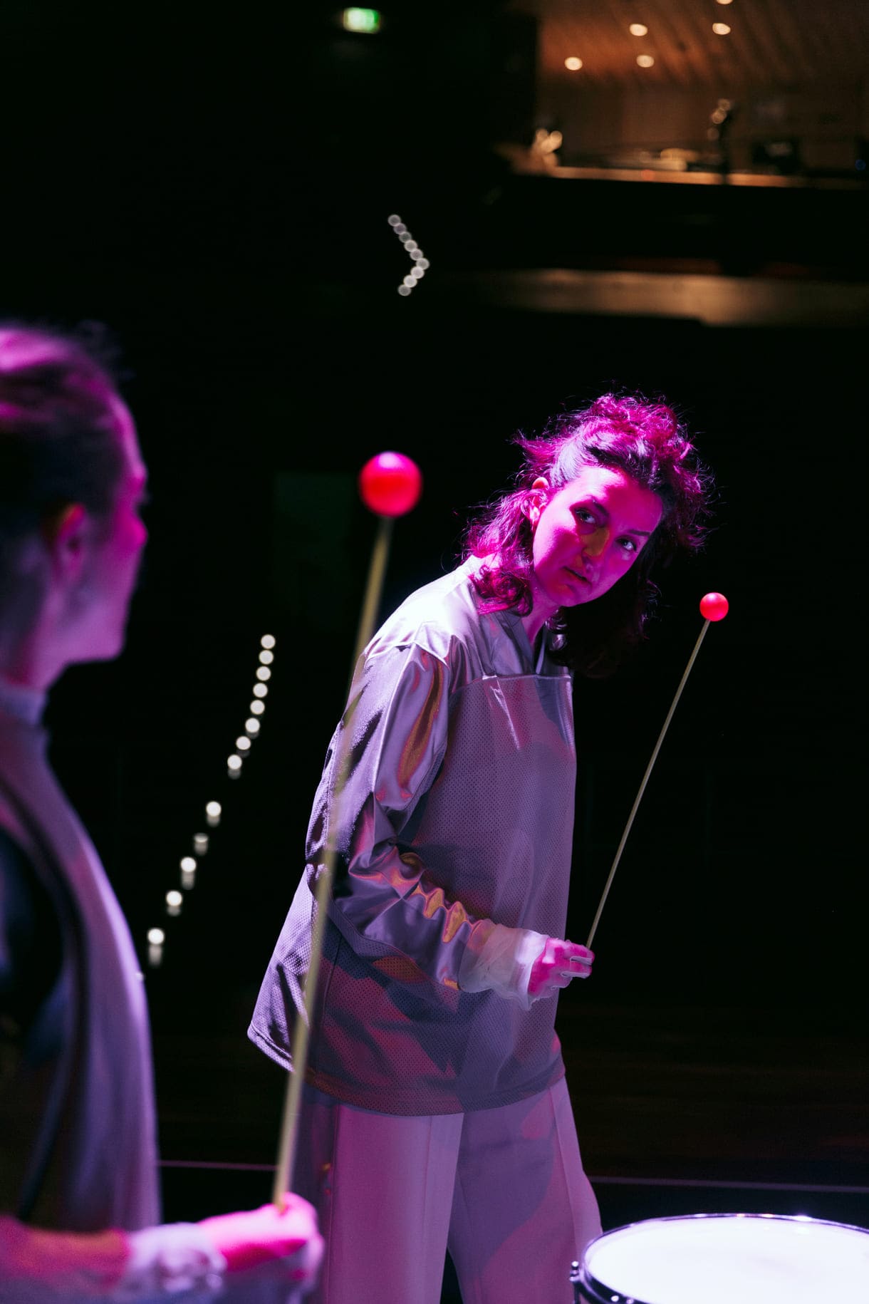 Szenenfoto aus "Ball" von und mit Theater.Nuu