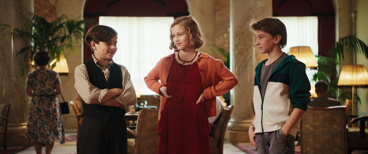 Szenenfoto aus dem Kinofilm "Das geheime Stockwerk"