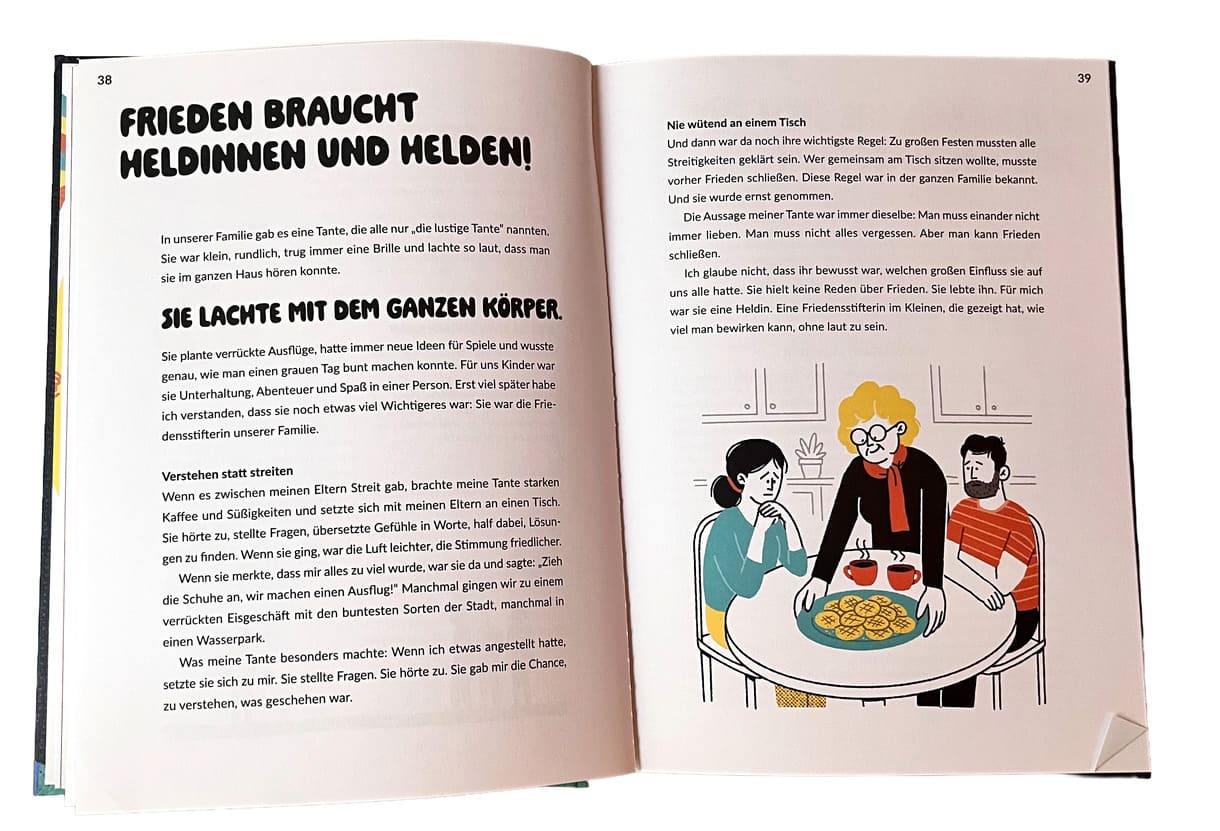 Foto einer der Doppelseiten des Buches "Frieden ist unsere Superkraft"