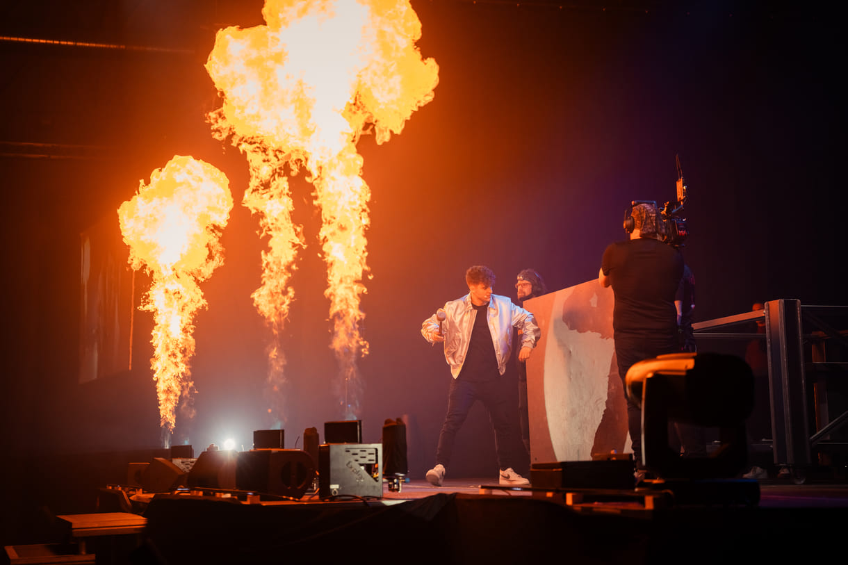 Foto aus der aktuellen Zaubershow "Dream the Impossible", träum das Unmögliche