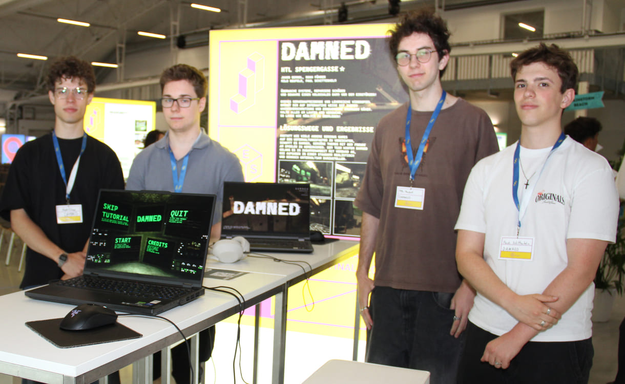 Computerspiel-Entwickler, -Programmierer und -Gestalter: Noah Führer, Jakob Berndl, Milo Neufeld und Paul Schittenhelm