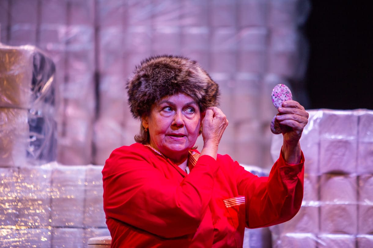 Szenenfoto aus "Die Präsidentinnen" im Theater Forum Schwechat