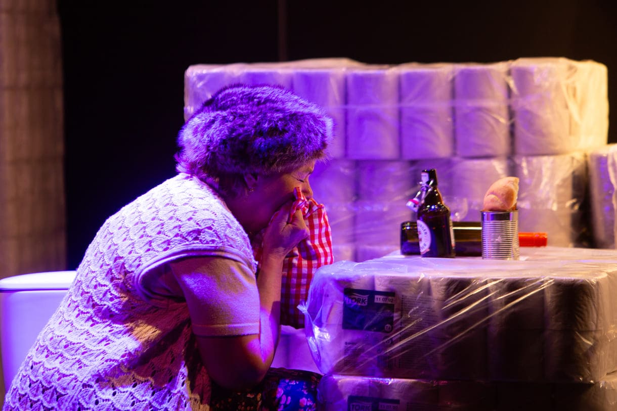 Szenenfoto aus "Die Präsidentinnen" im Theater Forum Schwechat