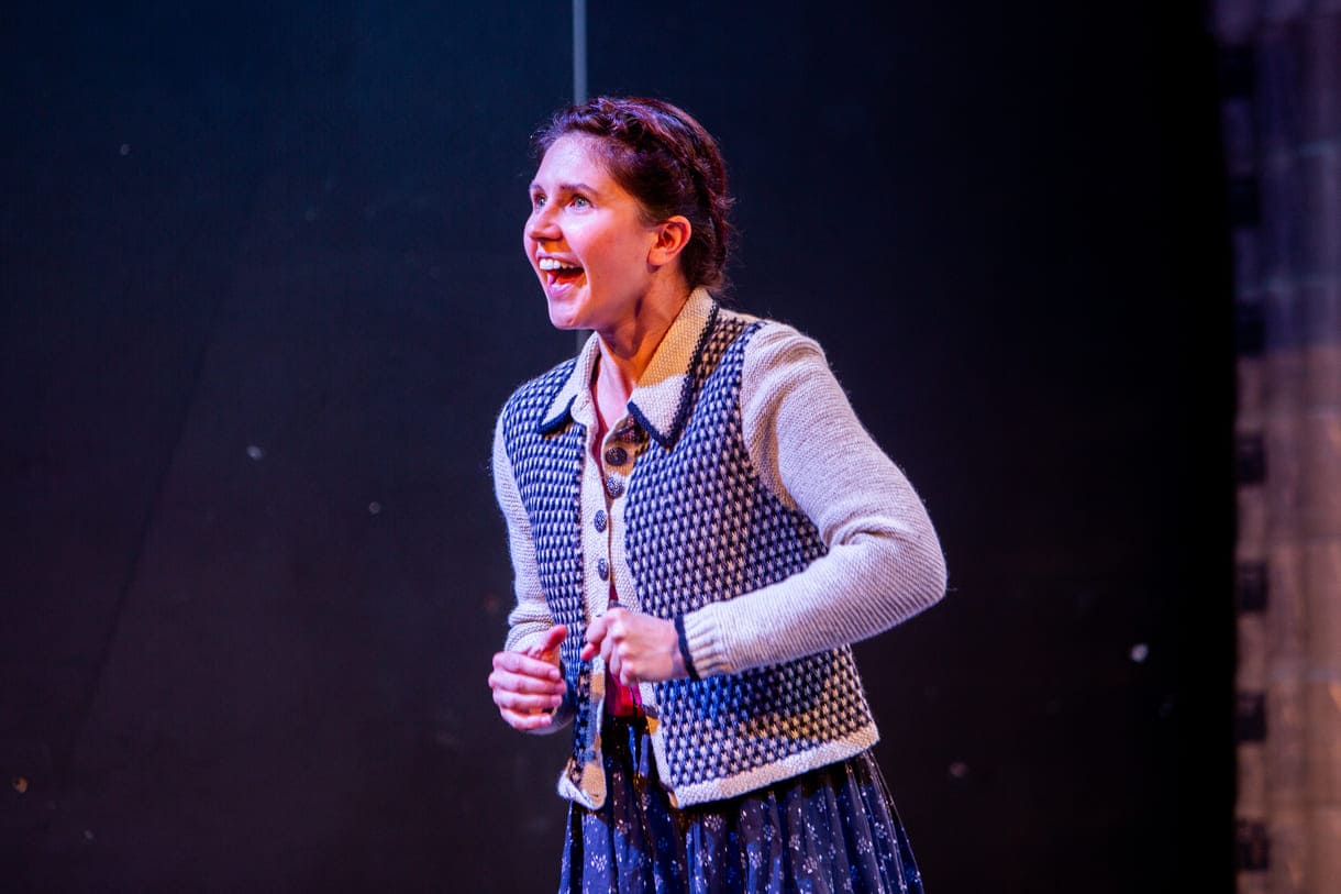 Szenenfoto aus "Die Präsidentinnen" im Theater Forum Schwechat
