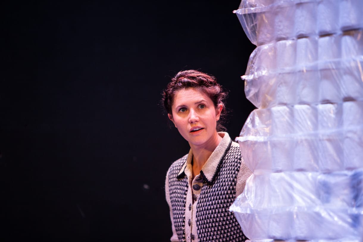 Szenenfoto aus "Die Präsidentinnen" im Theater Forum Schwechat