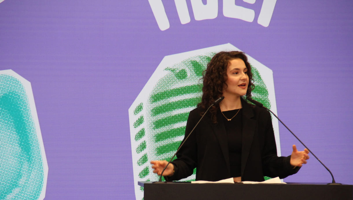 Enesa Qorri (GRG 21) wählte Albanisch zwischen dem sie mit Deutsch hin und her wechselte