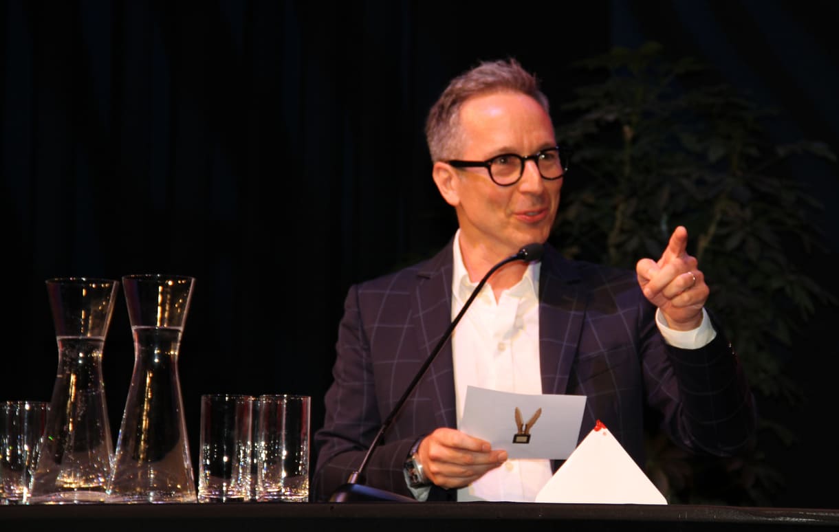 Launig laudatierte Peter L. Eppinger die Handelsschul-Preisträgerin