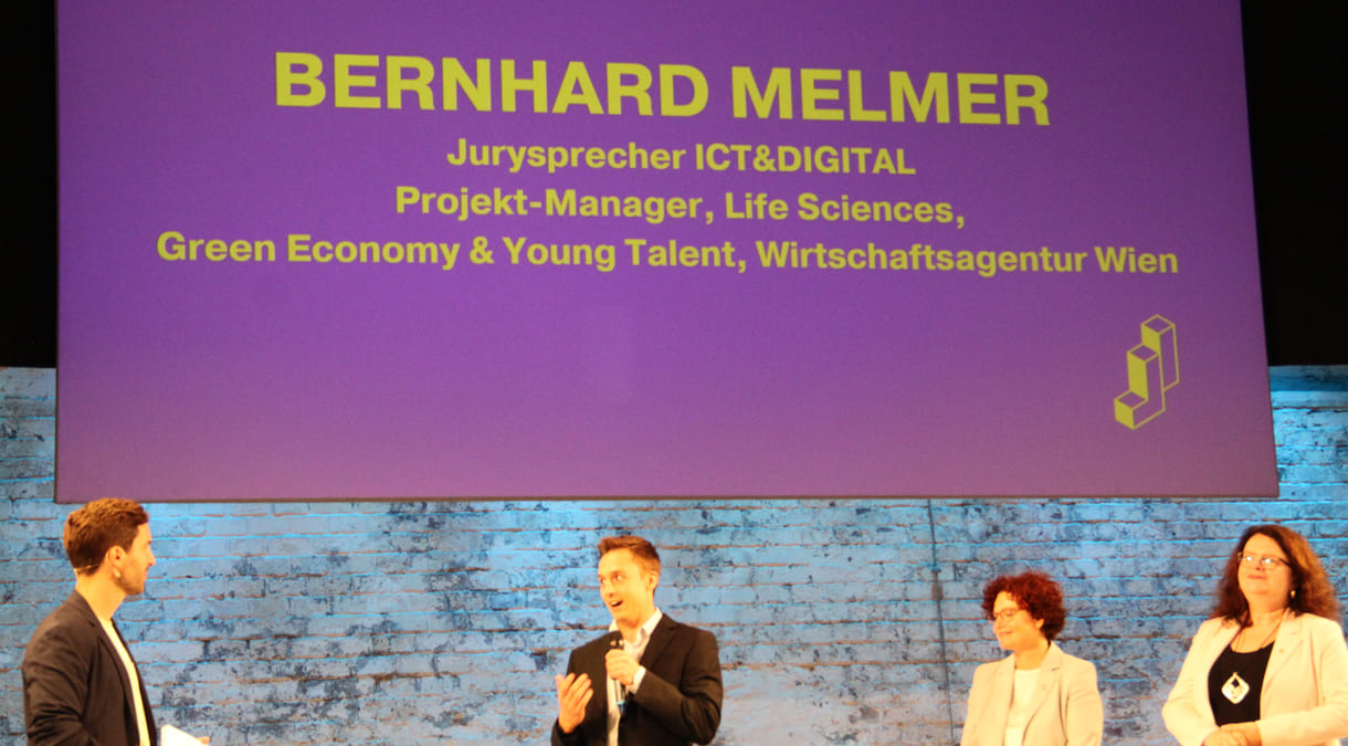 Platz 1 plus zwei Reisen - zu internationalem Bewerb und internationaler Messe für die Erfinderin des Tremo-Cups, eines Zitter-Messgerätes