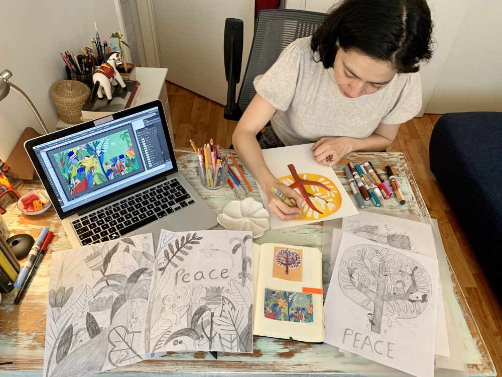Die Illustratorin an ihrem Zeichenplatz