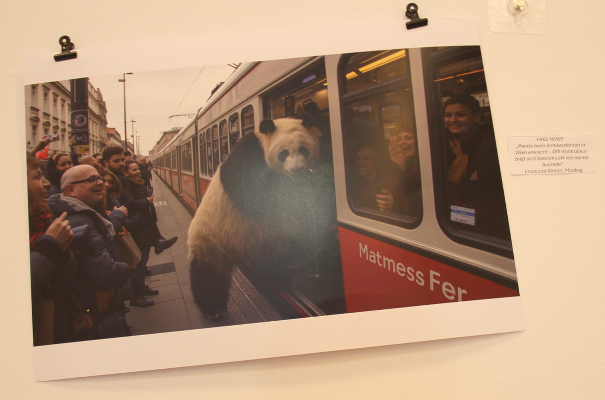 Fotos, die Jugendliche des medien-Labors mit KI gestaltet haben