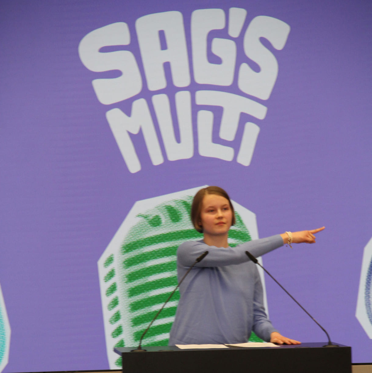 Kaya Lehmann (AHS Maria Regina) wählte Englisch neben Deutsch für ihre Rede