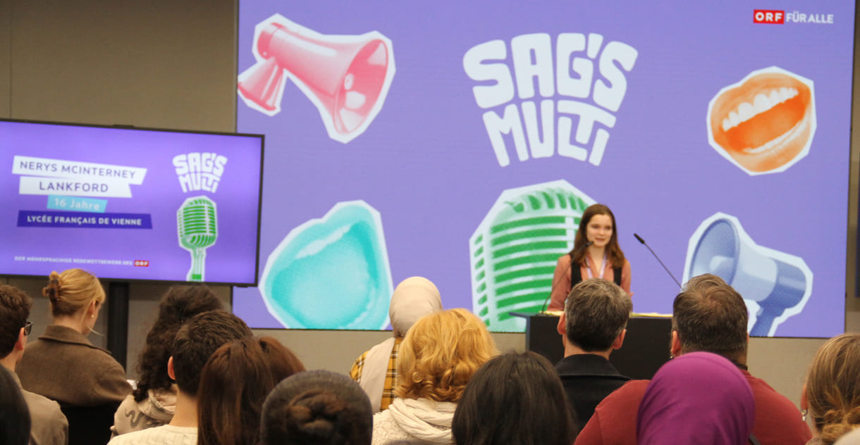 Nerys McInterney Lankford (Lycée français de Vienne) trst mit Englisch - neben selbstverständlich Deutsch - an