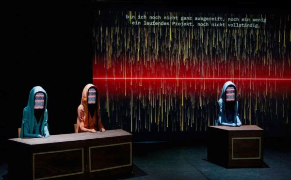 Szenenfoto aus "Justitia! Data Ghosts" im brut nordwest (Wien)