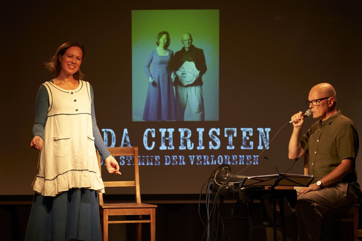 Foto aus „Ada Christen - die Stimme der Verlorenen“ im Gleis 21