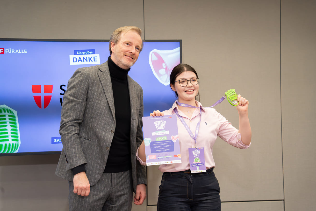 Preisverleihung an Vesna Tegeltija