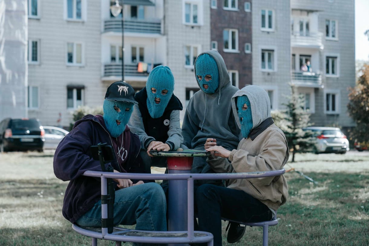 Szenenfoto aus dem Kinofilm "Ministranci" / "The Altar Boys"