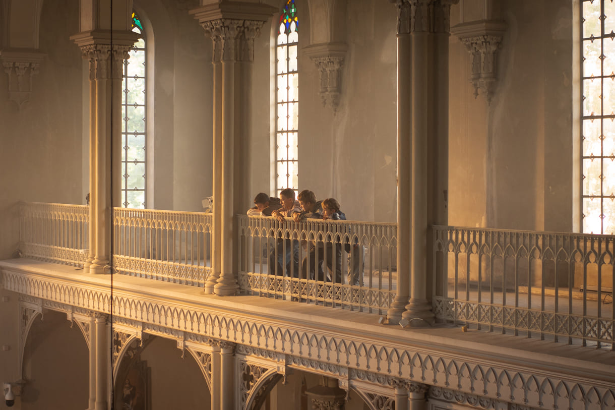 Szenenfoto aus dem Kinofilm "Ministranci" / "The Altar Boys"