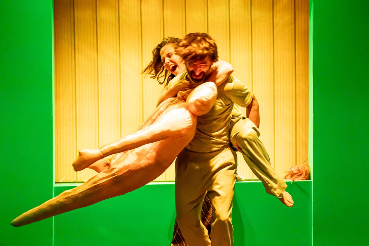 Szenenfoto aus "Totentanz" im Theater Experiment (Wien)