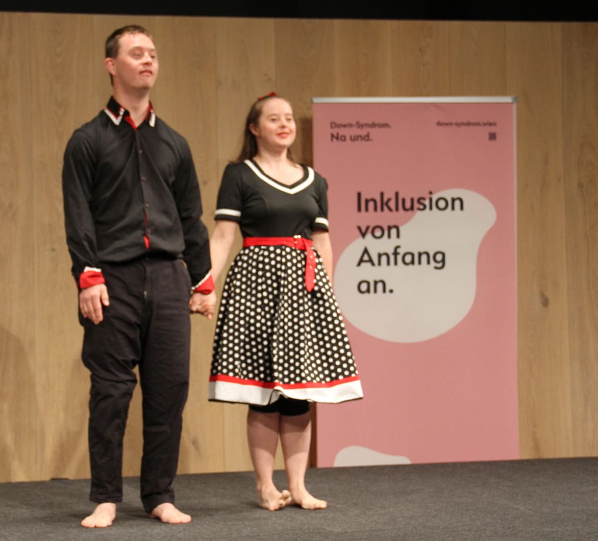 Maria Naber und Niklas Kern tanzten "Verspielt"