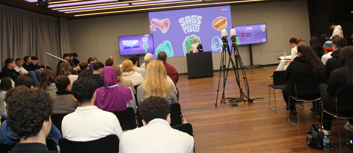 Wajd Badran vom TGM, Schule der Technik sprach Arabisch - und selbstverständlich Deutsch