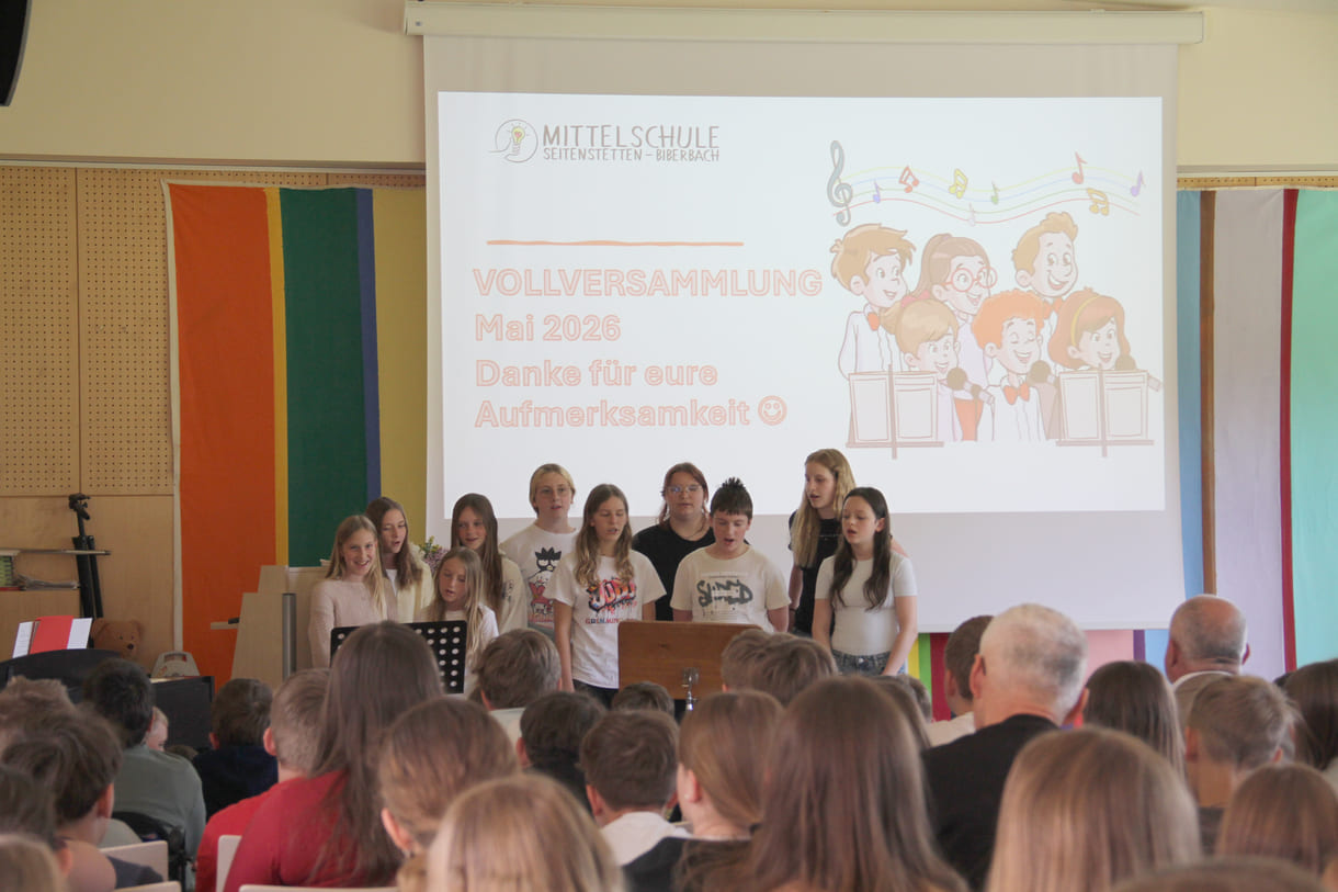 Musikalisch begann - und endete - die Vollversammlung der Mittelschule Seitenstetten