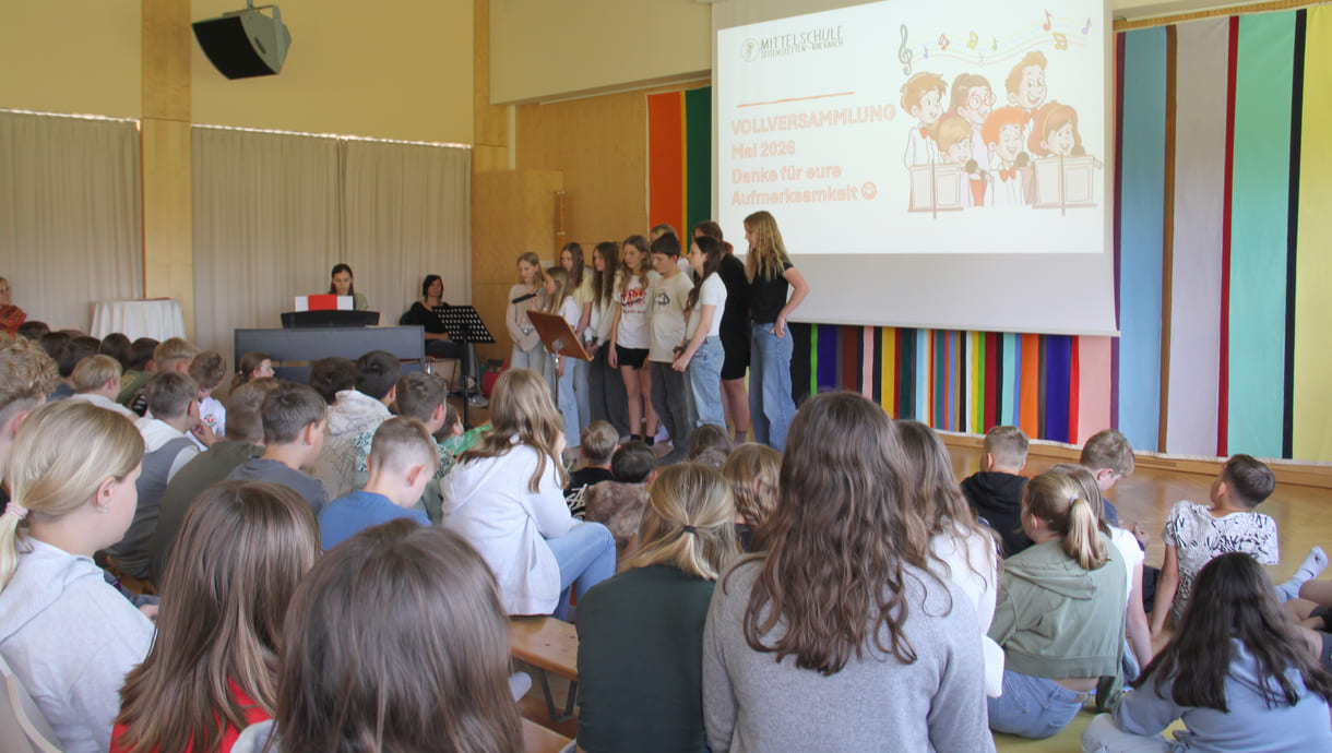 Musikalisch begann - und endete - die Vollversammlung der Mittelschule Seitenstetten