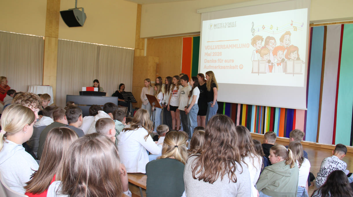 Musikalisch begann - und endete - die Vollversammlung der Mittelschule Seitenstetten