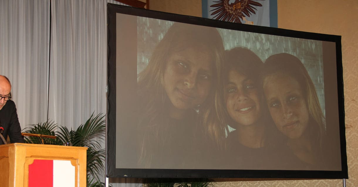 Würdigung der Gewinner-Bilderserie von Mahmoud Abu Hamda "Wings for Childhood and Peace"