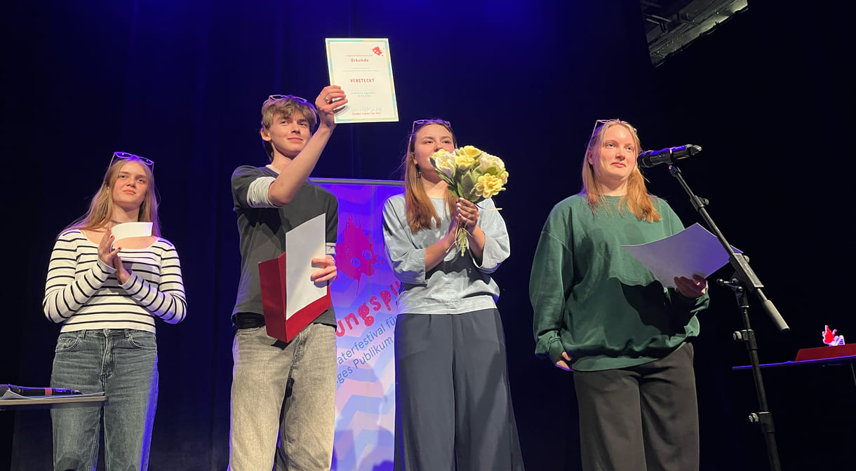 Vergabe des Preises in der Zusatzkategorie Aktualität und Relevanz