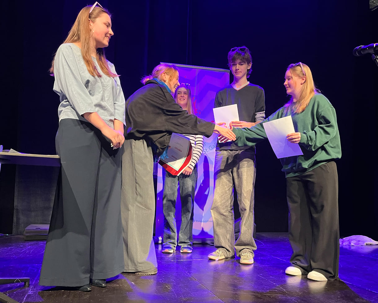 Vergabe des Preises in der Zusatzkategorie Aktualität und Relevanz