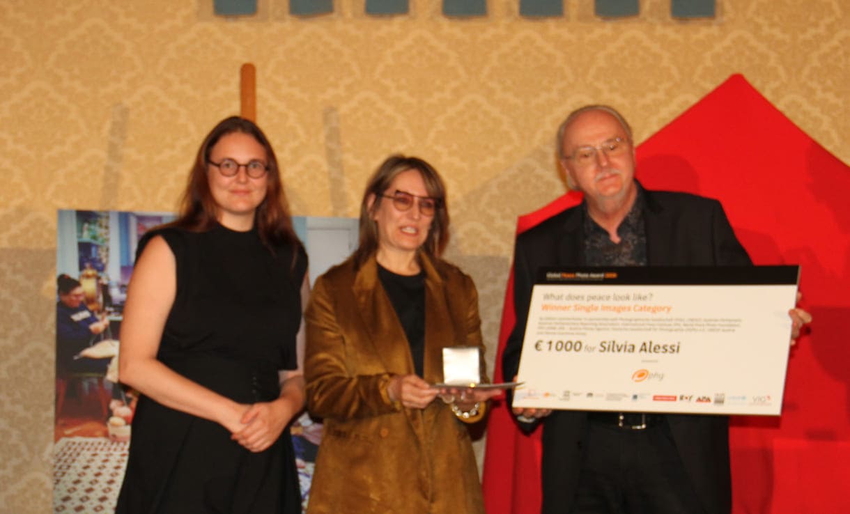 Würdigung des Siegerfotos von Silvia Alessi - und ihre Dankesrede