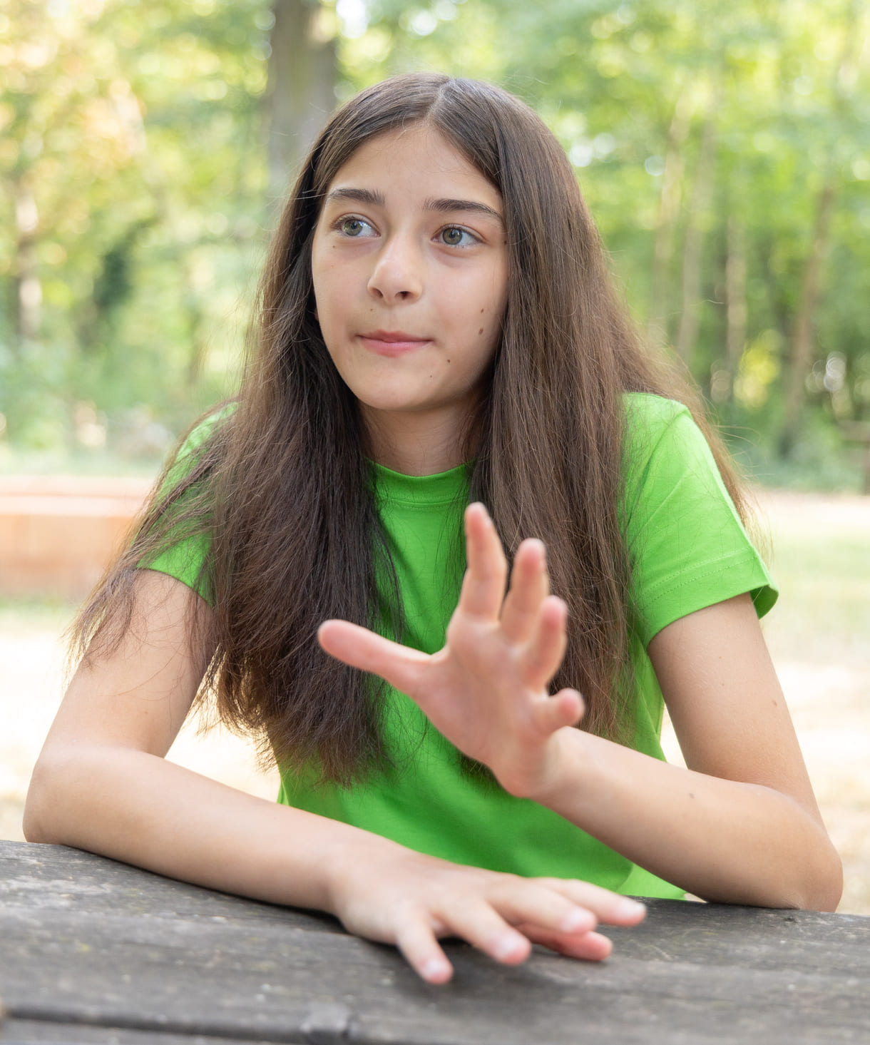 Alya Beray Mumçuoğlu während des Interviews mit Kinder I Jugend I Kultur I Und mehr...