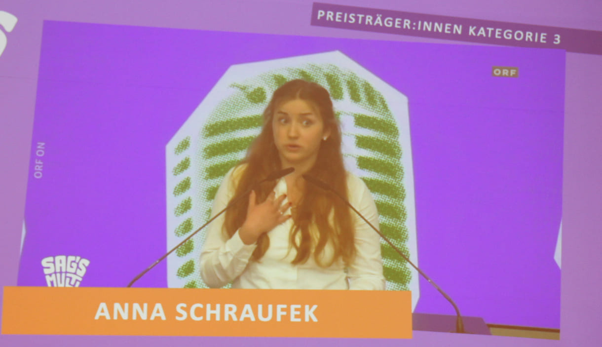 Anna Schraufek