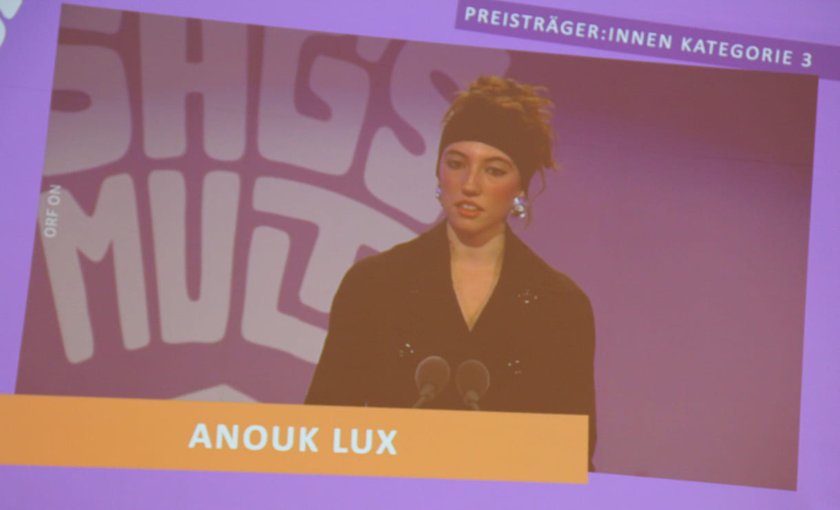 Anouk Lux
