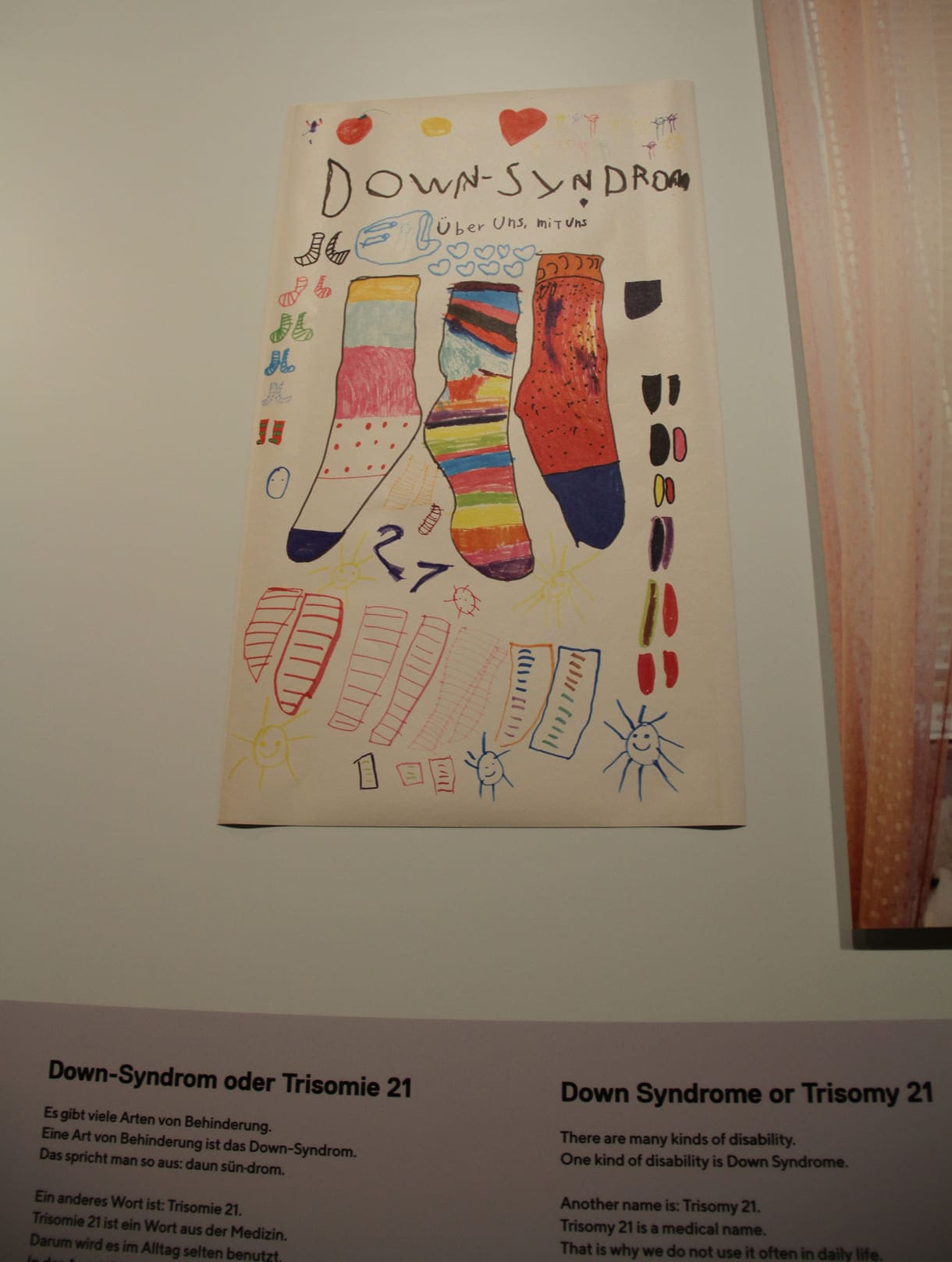 Drei verschiedene Socken - ein neues Symbolbild für Trisomie 21...
