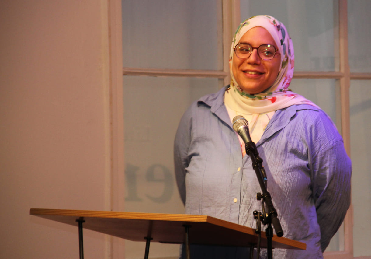 Arwa Elabd, Gründerin der BiblioBox, nun eine Buchhandlungin Wien-Ottakring (16. Bezirk) über Repräsentation in (Kinder- und Jugend-)Literatur