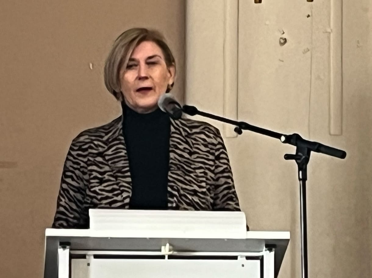 Kurze, wertschätzende Begrüßungsworte der Wiener Bildungsdirektorin Elisabeth Fuchs