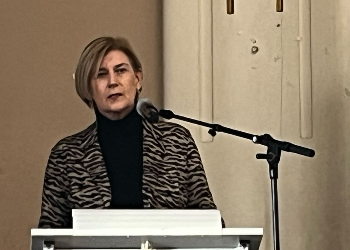 Kurze, wertschätzende Begrüßungsworte der Wiener Bildungsdirektorin Elisabeth Fuchs
