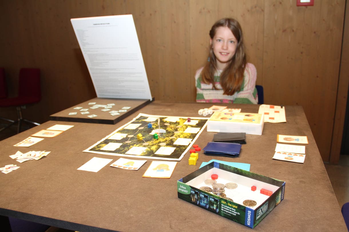 Brettspiel "Halbgötter" und seine Schöpferin