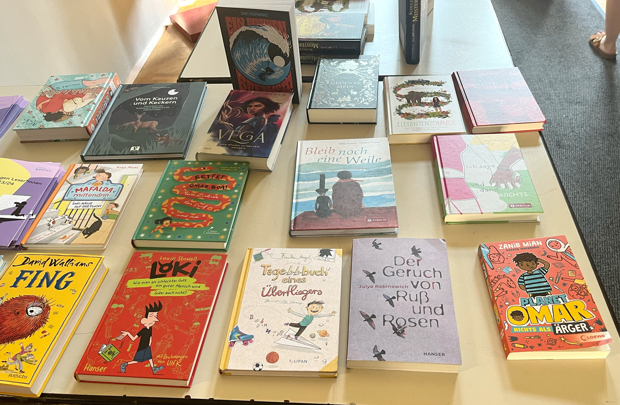 Bücher, die die jungen Juror:innen gelesen haben