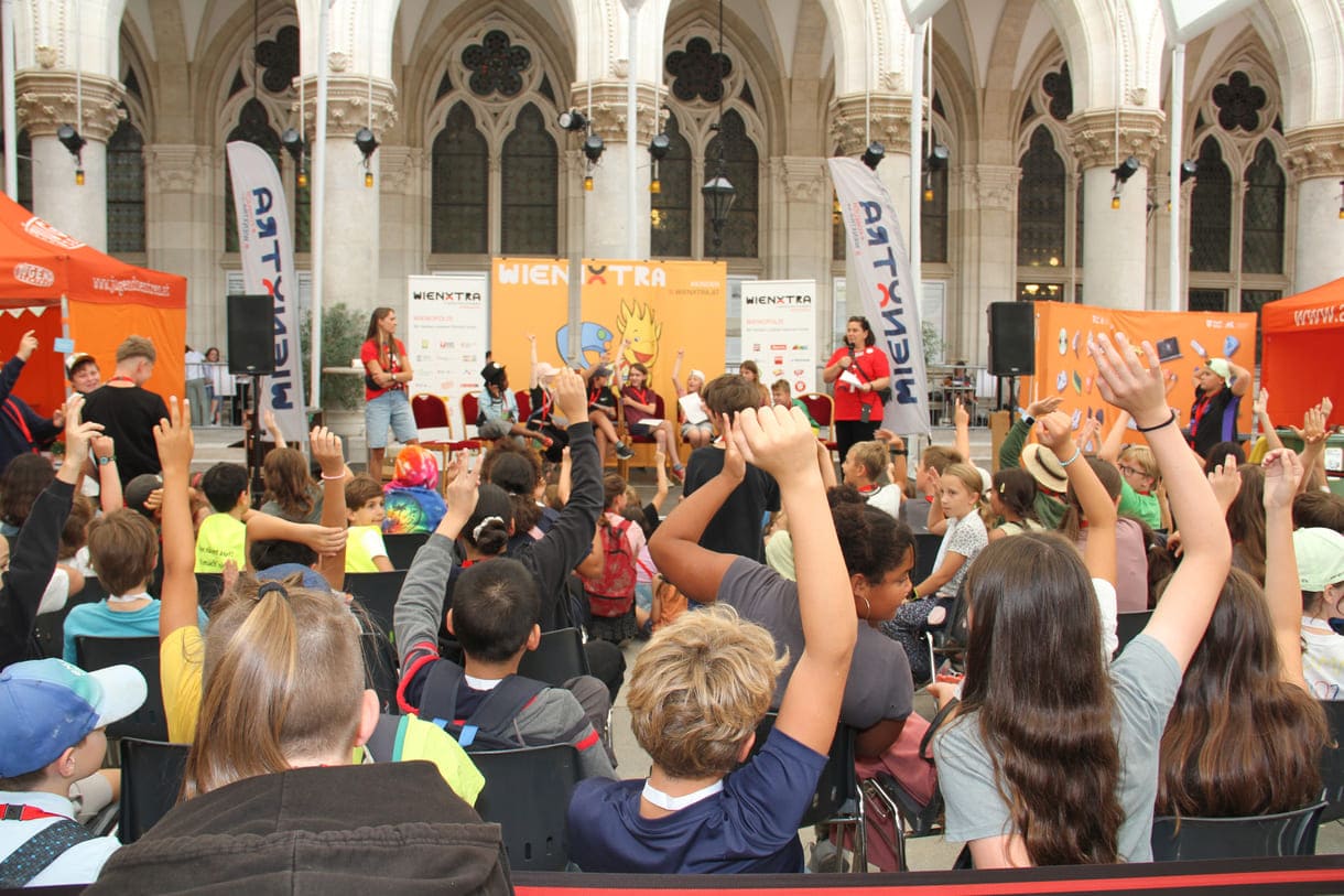 Impressionen von Tag 2 der Kinderstadt Wienopolis 2026 im Wiener Rathaus