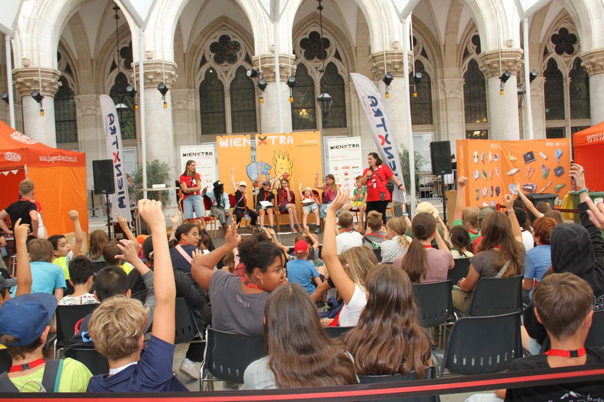 Impressionen von Tag 2 der Kinderstadt Wienopolis 2026 im Wiener Rathaus