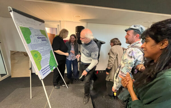 Unterschriften auf der Deklaration für die Rechte der Donau